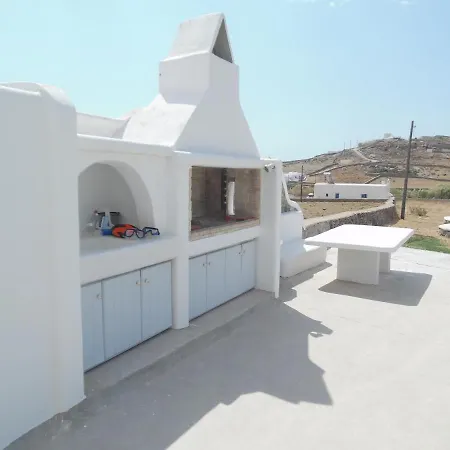 Feroniki Mykonos Ano Mera