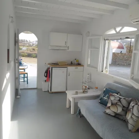Feroniki Mykonos Semesterbostad