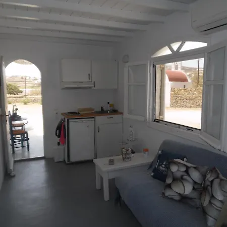 Feroniki Mykonos *